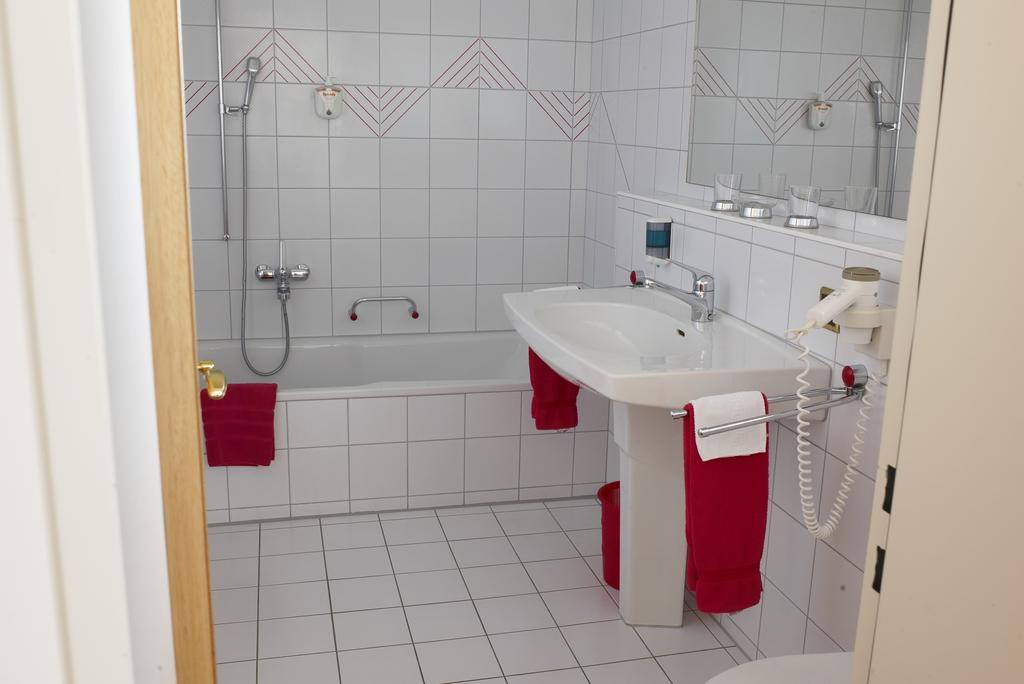 Kraeuterhotel Edelweiss ريجي كالتباد الغرفة الصورة